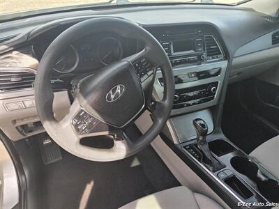 2017 Hyundai SONATA   - Photo 8 - Garner, NC 27529