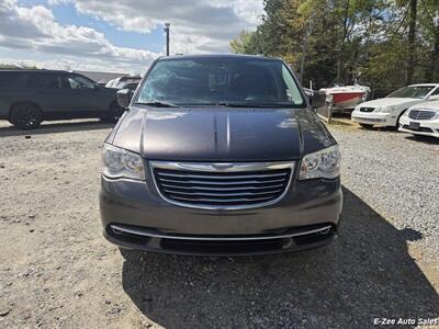 2016 Chrysler Town & Country Touring - Photo 3 - Garner, NC 27529
