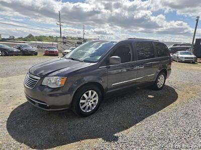 2016 Chrysler Town & Country Touring Van