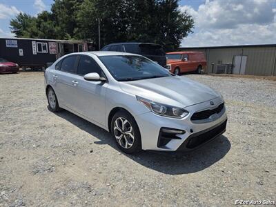 2020 Kia Forte FE - Photo 2 - Garner, NC 27529