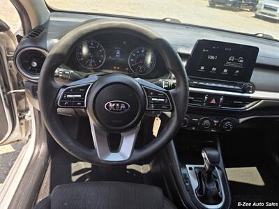 2020 Kia Forte FE - Photo 8 - Garner, NC 27529