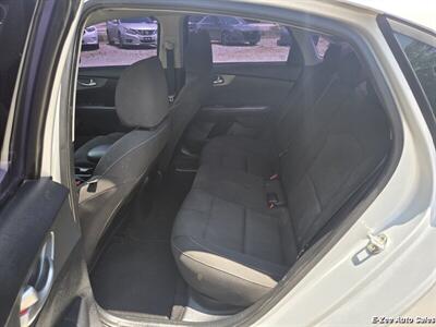 2020 Kia Forte FE - Photo 9 - Garner, NC 27529