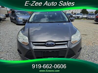 2014 Ford Focus SE   - Photo 1 - Garner, NC 27529