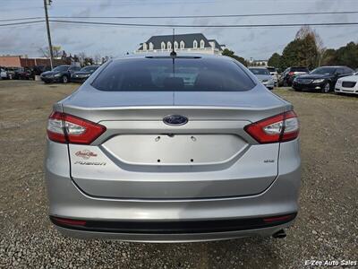 2016 Ford Fusion SE   - Photo 4 - Garner, NC 27529