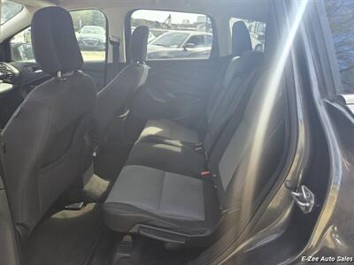 2019 Ford Escape SE   - Photo 8 - Garner, NC 27529