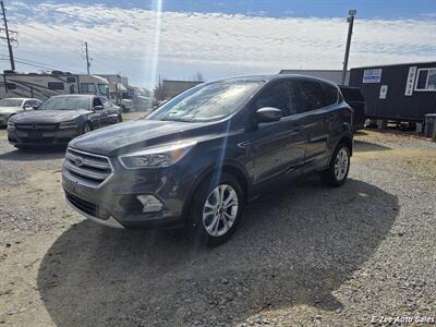 2019 Ford Escape SE   - Photo 2 - Garner, NC 27529