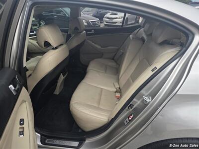 2015 Kia Cadenza Premium   - Photo 8 - Garner, NC 27529