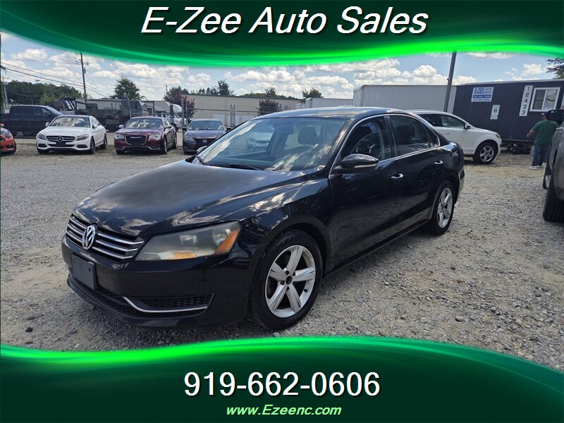 2012 Volkswagen Passat SE PZEV   - Photo 1 - Garner, NC 27529