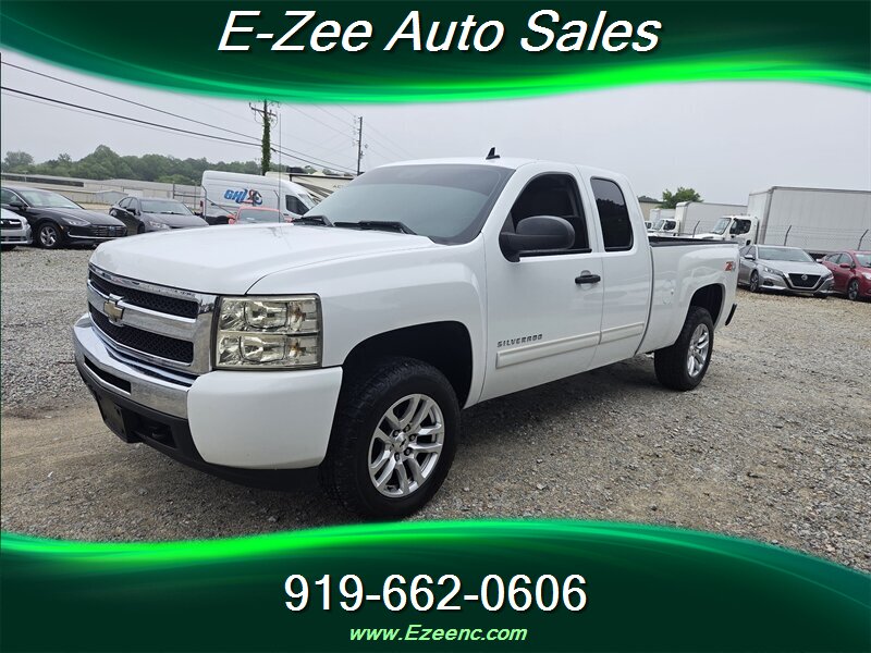 2009 Chevrolet Silverado 1500 LT   - Photo 1 - Garner, NC 27529