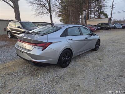 2021 Hyundai ELANTRA SEL   - Photo 4 - Garner, NC 27529