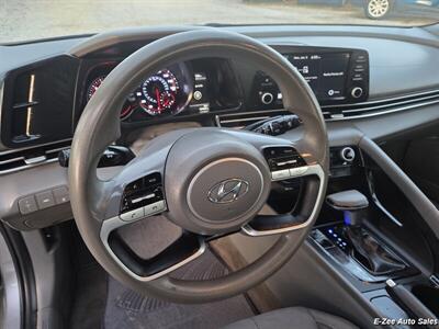 2021 Hyundai ELANTRA SEL   - Photo 8 - Garner, NC 27529