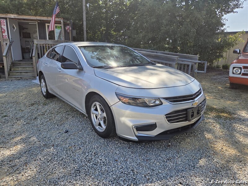 2018 Chevrolet Malibu LS  