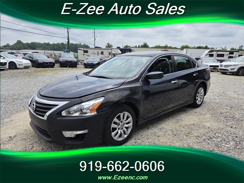2015 Nissan Altima 2.5 - Photo 1 - Garner, NC 27529