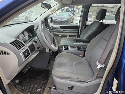 2010 Dodge Grand Caravan SXT   - Photo 7 - Garner, NC 27529