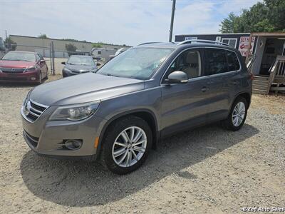 2009 Volkswagen Tiguan SE 4Motion   - Photo 6 - Garner, NC 27529