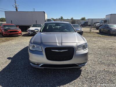 2018 Chrysler 300 Series Limited - Photo 3 - Garner, NC 27529