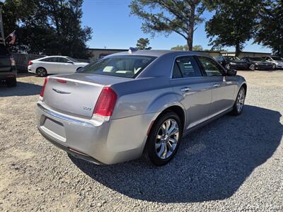 2018 Chrysler 300 Series Limited - Photo 5 - Garner, NC 27529