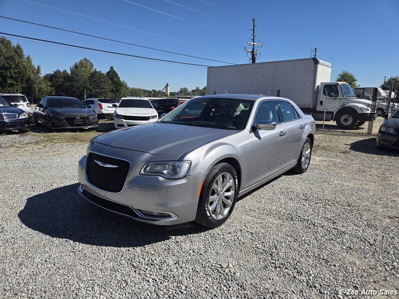 2018 Chrysler 300