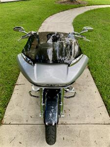 2019 Harley-Davidson Touring CVO ROAD GLIDE   - Photo 3 - Orlando, FL 32820