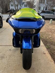 2016 Harley-Davidson Custom ROAD GLIDE - ULTRA CLASSIC   - Photo 3 - Orlando, FL 32820