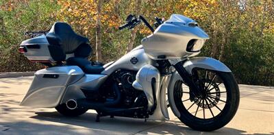 2018 Harley-Davidson Custom ROAD GLIDE SPECIAL   - Photo 12 - Orlando, FL 32820