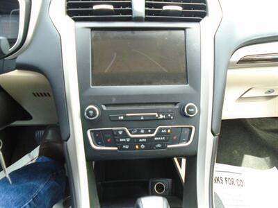 2016 Ford Fusion SE   - Photo 12 - Houston, TX 77082