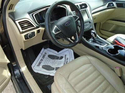 2016 Ford Fusion SE   - Photo 9 - Houston, TX 77082