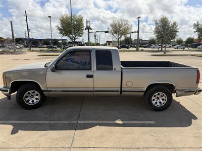 1998 GMC Sierra 1500 SL   - Photo 7 - Houston, TX 77082