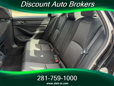 2019 Honda Accord EX   - Photo 14 - Houston, TX 77082
