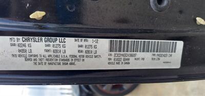 2012 Dodge Challenger SXT   - Photo 10 - Houston, TX 77082