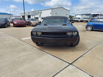 2012 Dodge Challenger SXT   - Photo 2 - Houston, TX 77082
