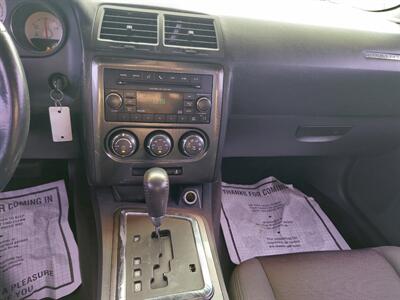 2012 Dodge Challenger SXT   - Photo 17 - Houston, TX 77082