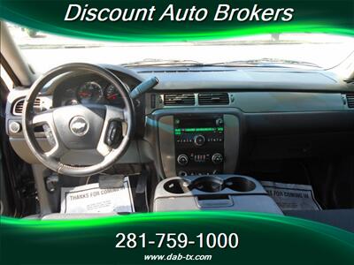 2010 Chevrolet Avalanche LS   - Photo 12 - Houston, TX 77082