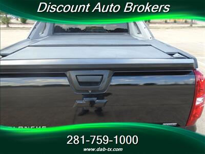 2010 Chevrolet Avalanche LS   - Photo 7 - Houston, TX 77082