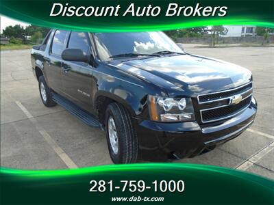 2010 Chevrolet Avalanche LS   - Photo 3 - Houston, TX 77082