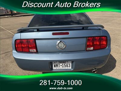 2007 Ford Mustang V6 Deluxe   - Photo 6 - Houston, TX 77082