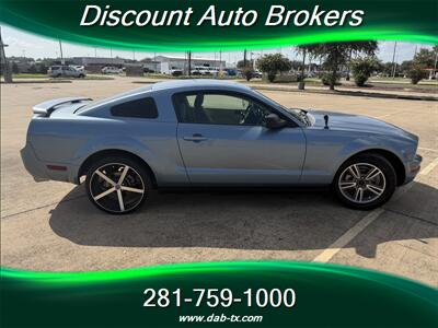 2007 Ford Mustang V6 Deluxe   - Photo 4 - Houston, TX 77082