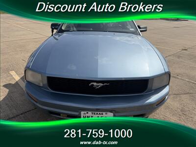 2007 Ford Mustang V6 Deluxe   - Photo 2 - Houston, TX 77082