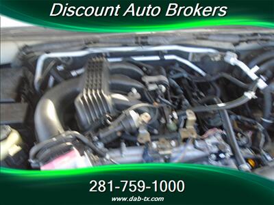 2006 Nissan Frontier SE SE 4dr Crew Cab - Photo 25 - Houston, TX 77082