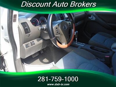 2006 Nissan Frontier SE SE 4dr Crew Cab - Photo 13 - Houston, TX 77082