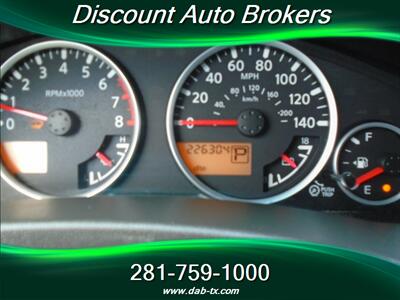 2006 Nissan Frontier SE SE 4dr Crew Cab - Photo 18 - Houston, TX 77082