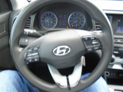 2019 Hyundai ELANTRA SE   - Photo 17 - Houston, TX 77082