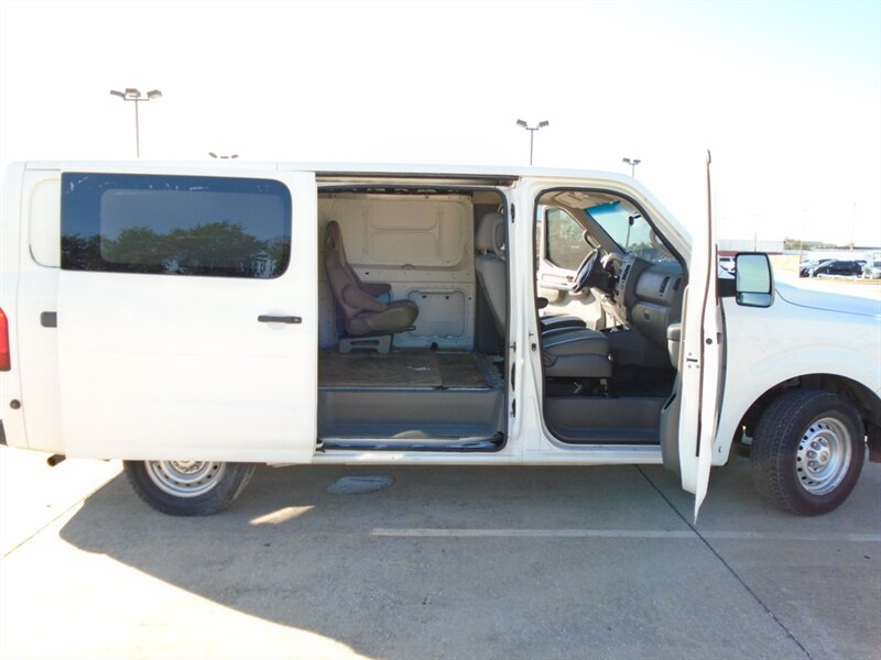 2013 Nissan NV 1500 S - Photo 18 - Houston, TX 77082