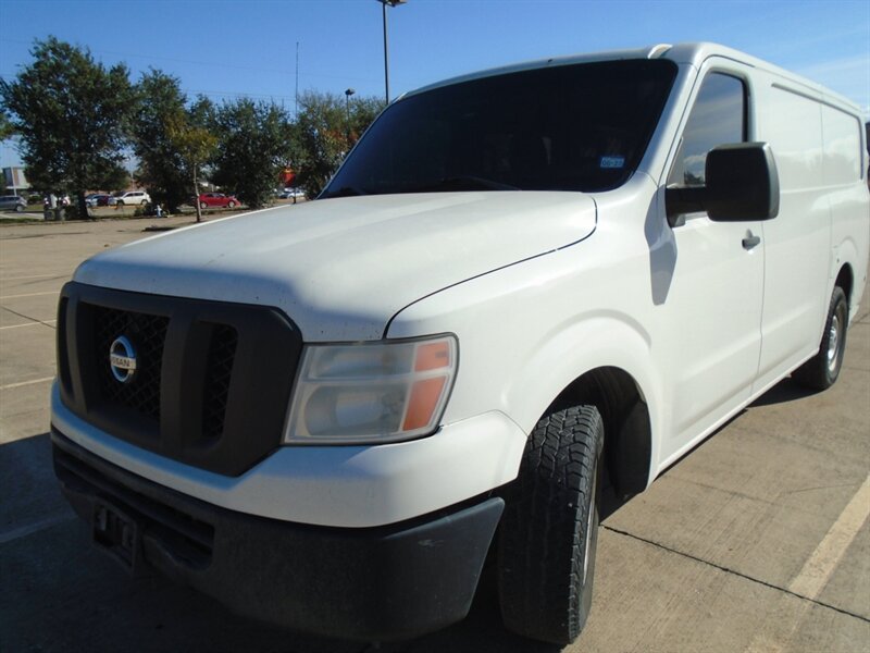 2013 Nissan NV 1500 S   - Photo 1 - Houston, TX 77082