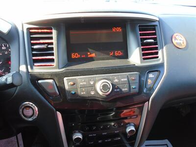 2016 Nissan Pathfinder S   - Photo 17 - Houston, TX 77082