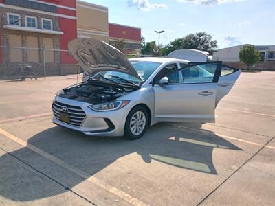 2017 Hyundai ELANTRA SE   - Photo 13 - Houston, TX 77082