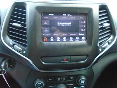 2019 Jeep Cherokee Latitude   - Photo 11 - Houston, TX 77082
