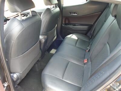 2019 Toyota C-HR LE   - Photo 16 - Houston, TX 77082