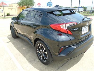 2019 Toyota C-HR LE   - Photo 7 - Houston, TX 77082