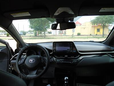 2019 Toyota C-HR LE   - Photo 19 - Houston, TX 77082